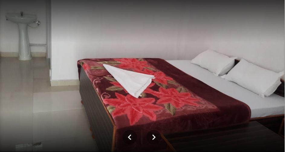 Hotel Inder Place Uttarkāshi Kültér fotó